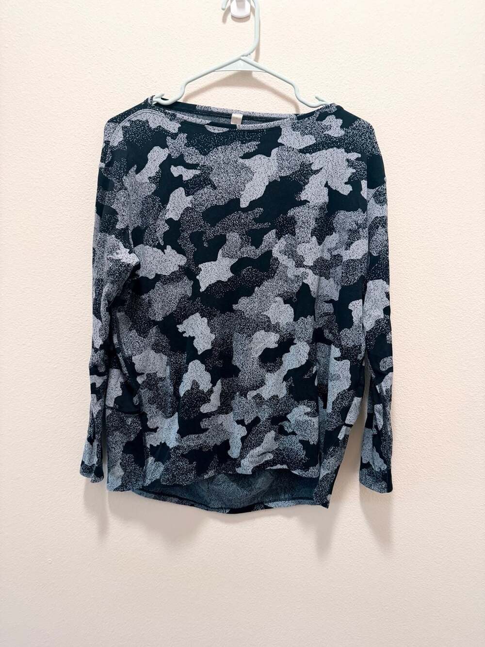 Lululemon Cates Training Tee Heritage Speckle Camo Jacquard Black Size 6